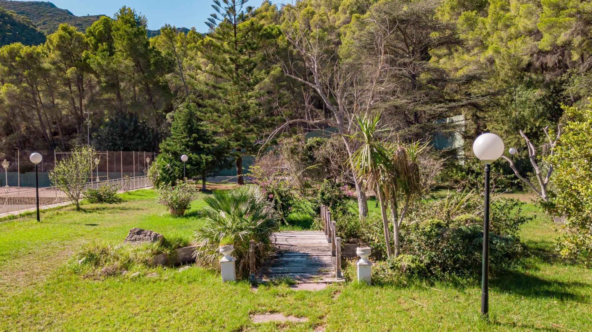 Villa Montgrau Llano de Gorra Kültér fotó